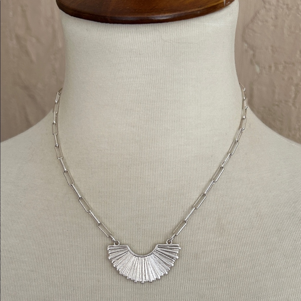 Silver Pendant Necklace